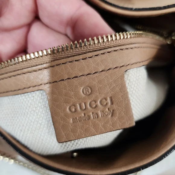 Gucci GG Soho Medium Leather Shoulder Bag Crossbody bag with Chain Straps - Picture 7 of 15